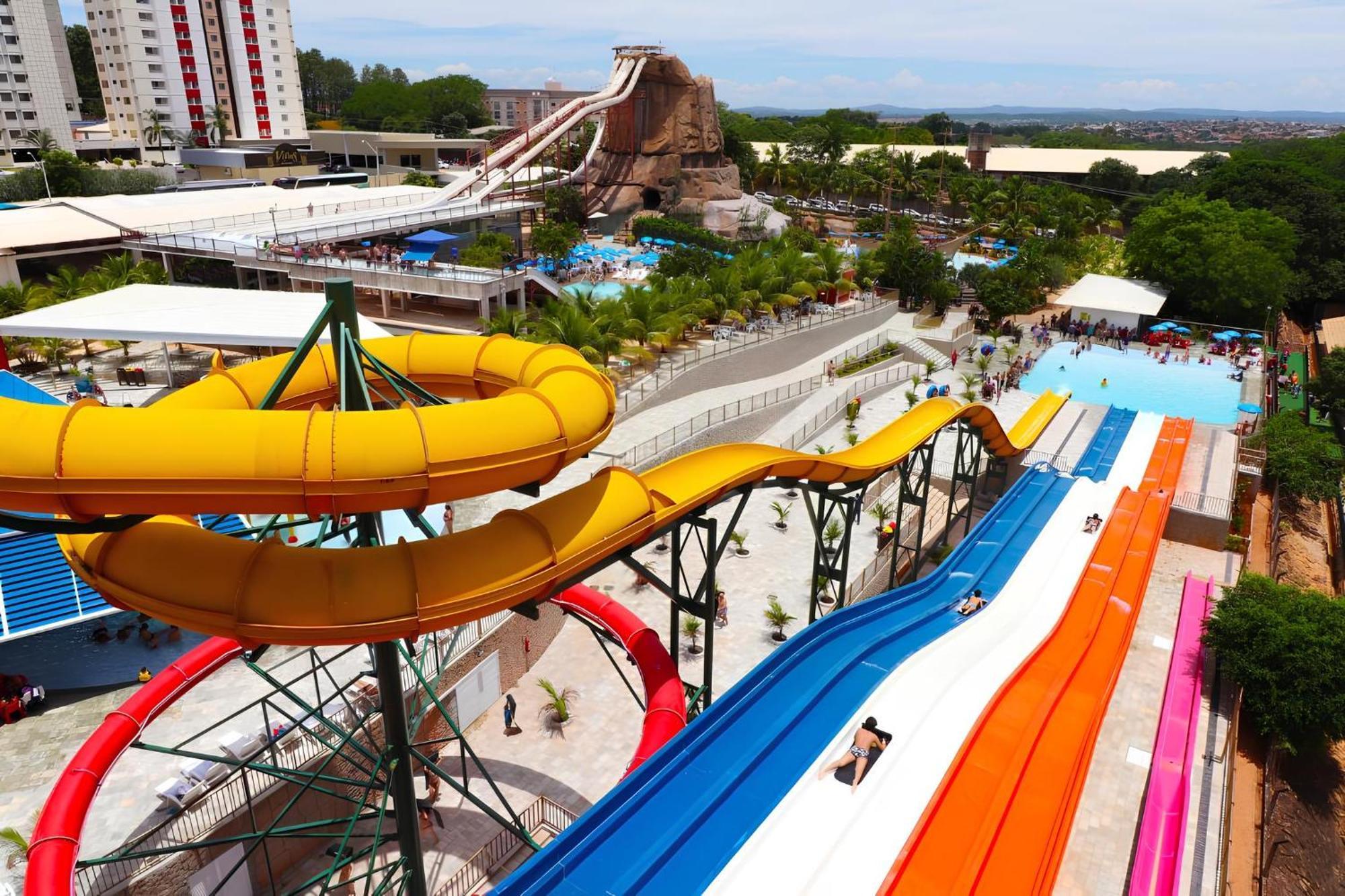 Spazzio Diroma - Acesso Gratuito Ao Acqua Park E Splash Caldas Novas